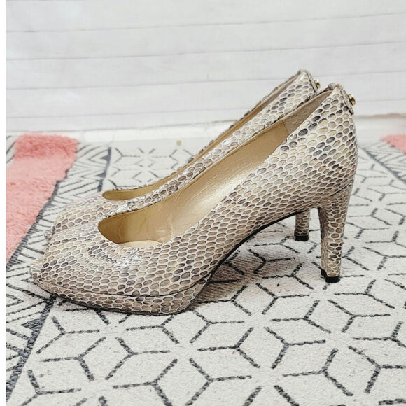 Stuart Weitzman Faux Python Patent Leather Peep Toe Heels, sz 7.5 - Picture 3 of 16